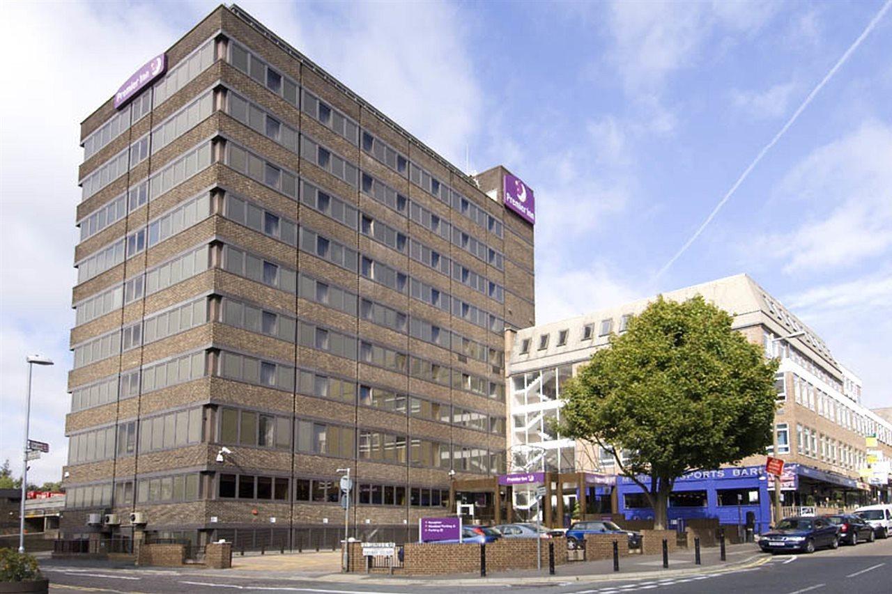 Premier Inn Brentwood Kültér fotó