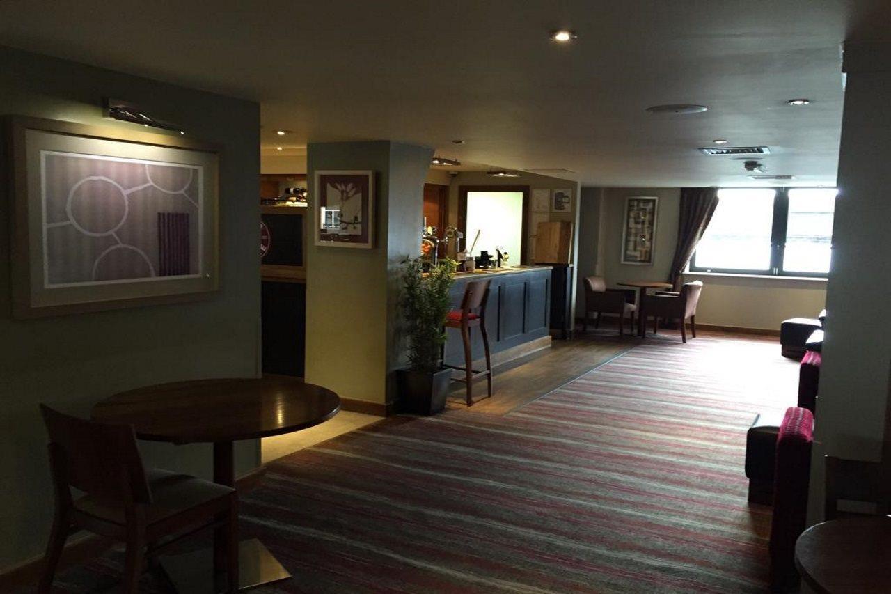 Premier Inn Brentwood Kültér fotó