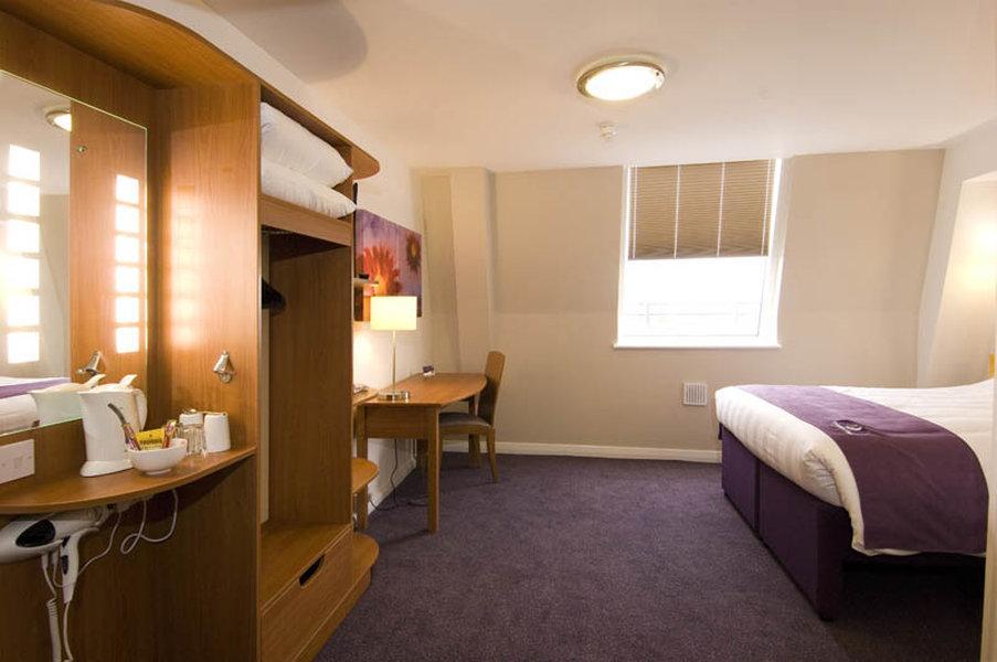 Premier Inn Brentwood Kültér fotó