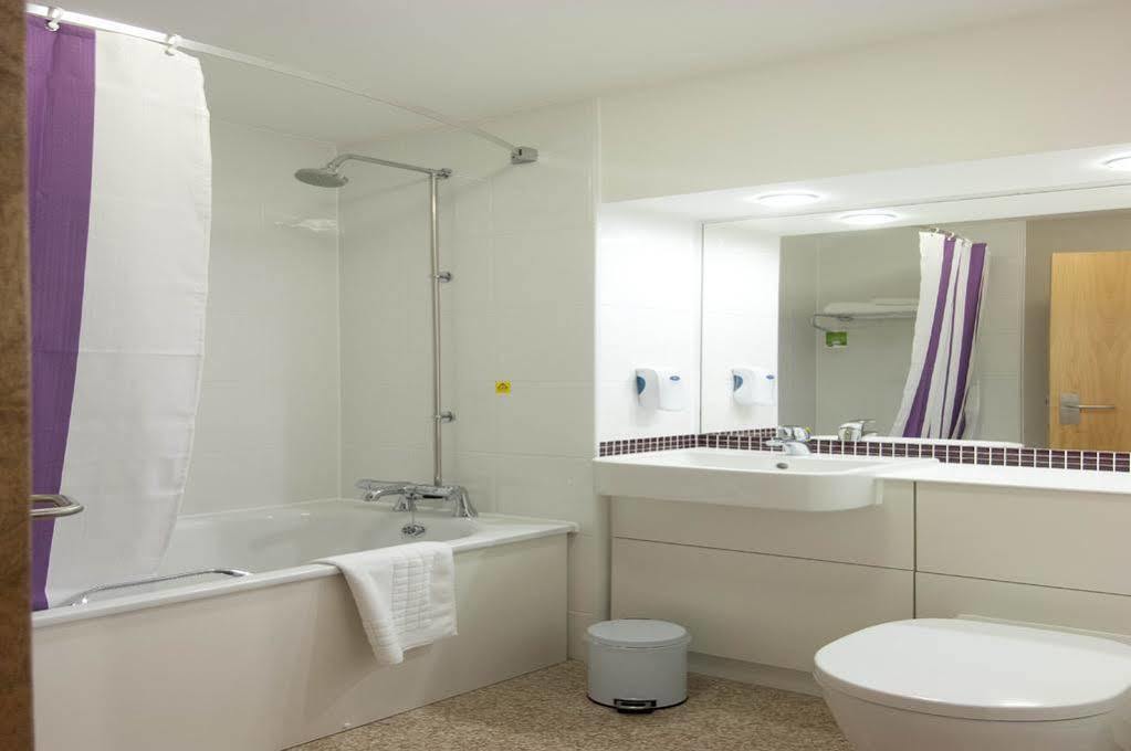 Premier Inn Brentwood Kültér fotó